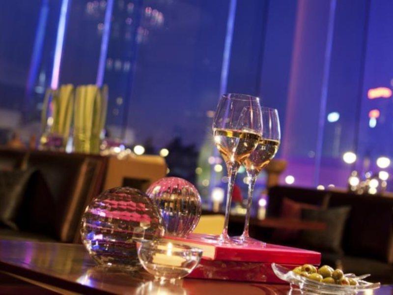 Renaissance Kowloon Hotel هونغ كونغ المظهر الخارجي الصورة