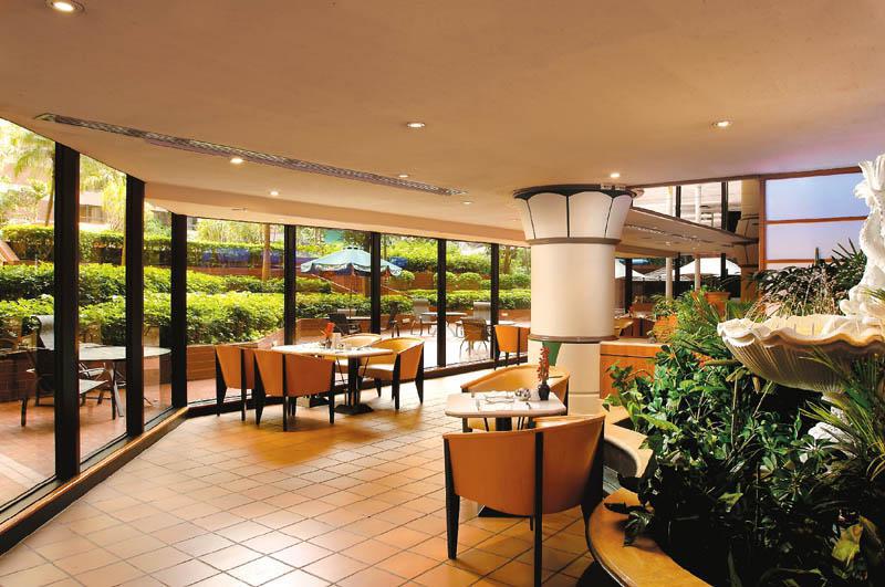 Renaissance Kowloon Hotel هونغ كونغ المظهر الخارجي الصورة