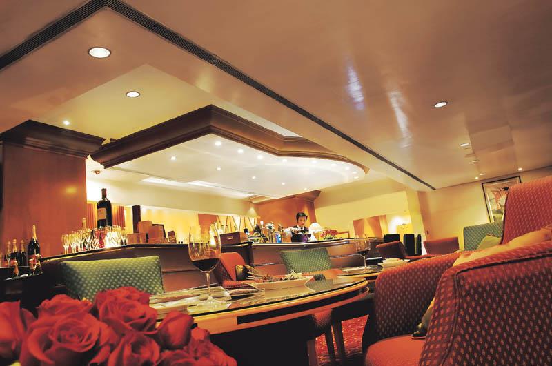 Renaissance Kowloon Hotel هونغ كونغ المطعم الصورة